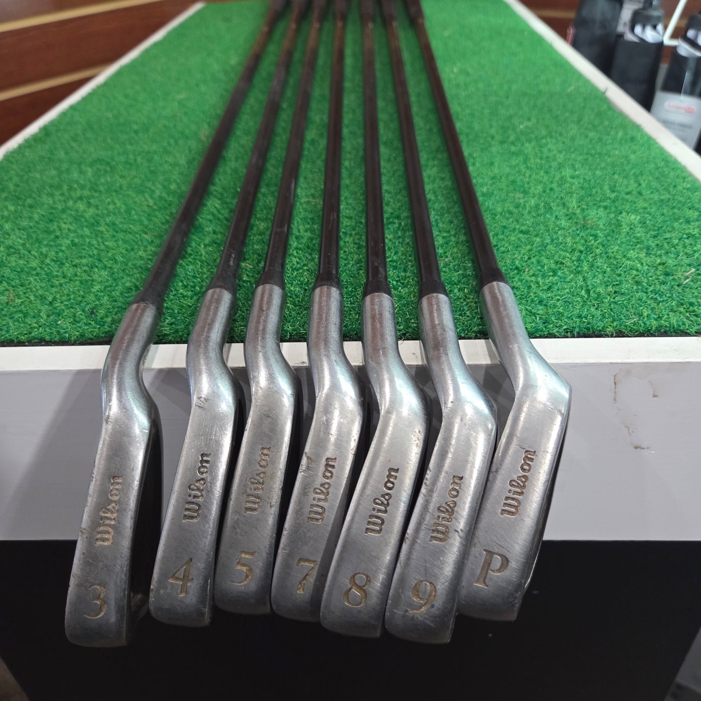Wilson Pro STAFF (3-PW) - STD Flex (Missing 6 Iron) Graphite