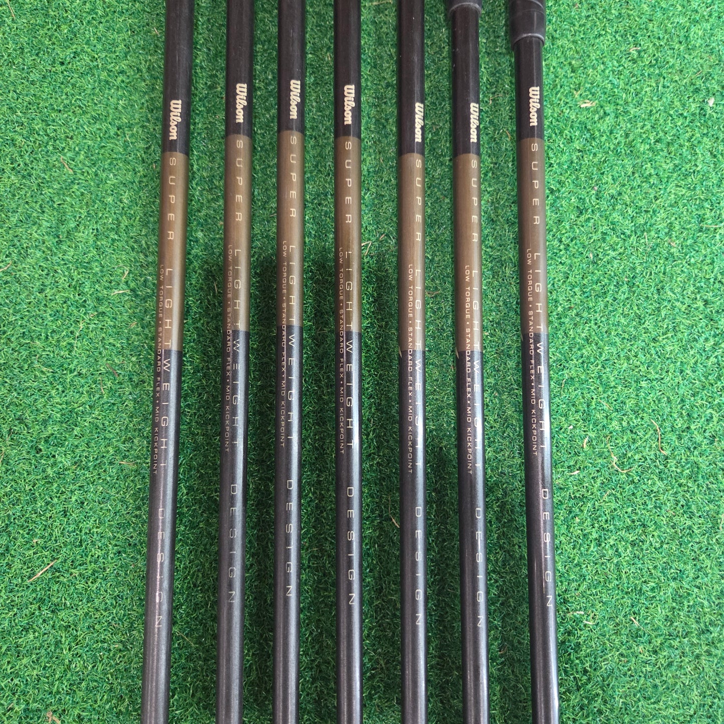 Wilson Pro STAFF (3-PW) - STD Flex (Missing 6 Iron) Graphite