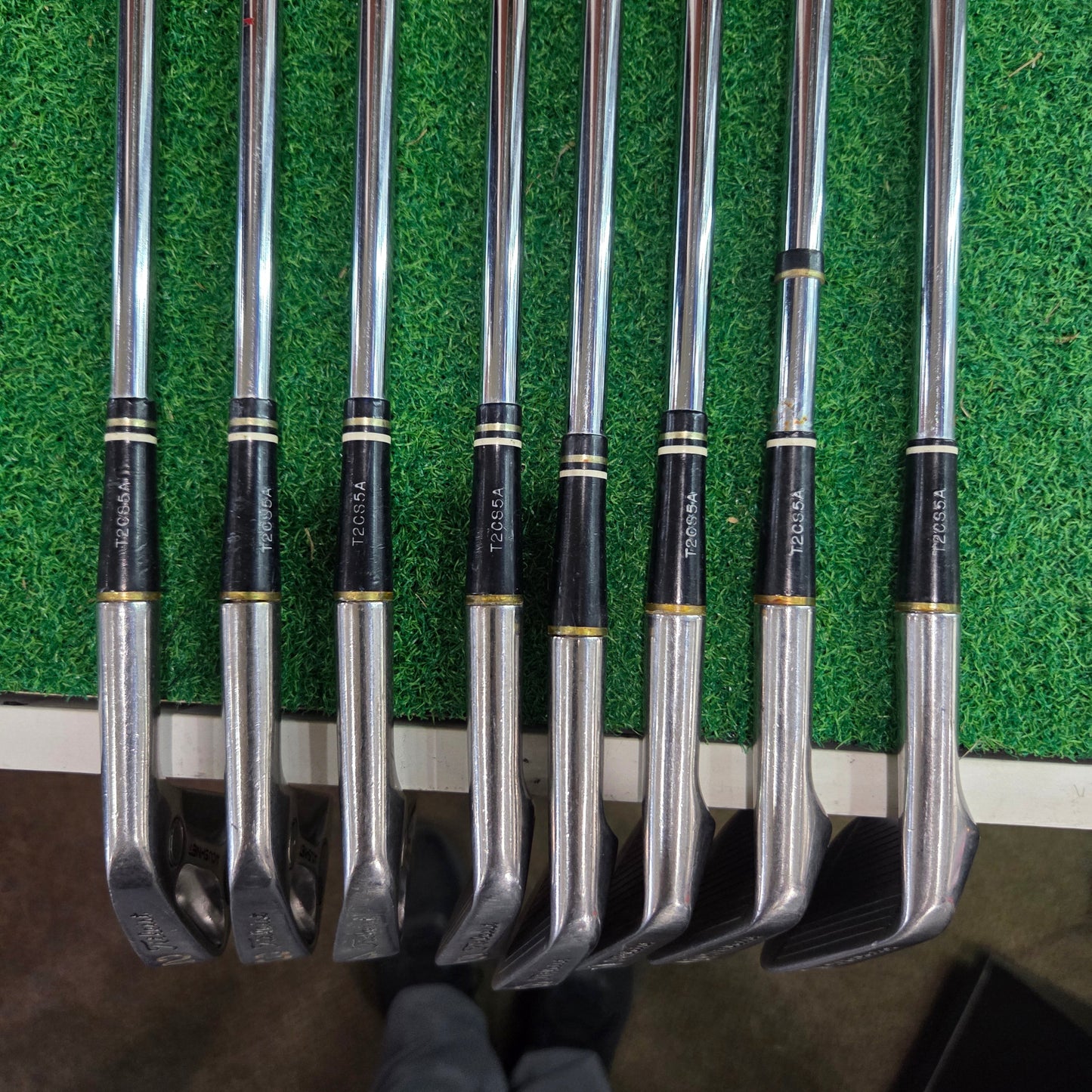 Titleist Acushnet AC-108 Iron Set (2-9 iron / 8 clubs total) *VINTAGE