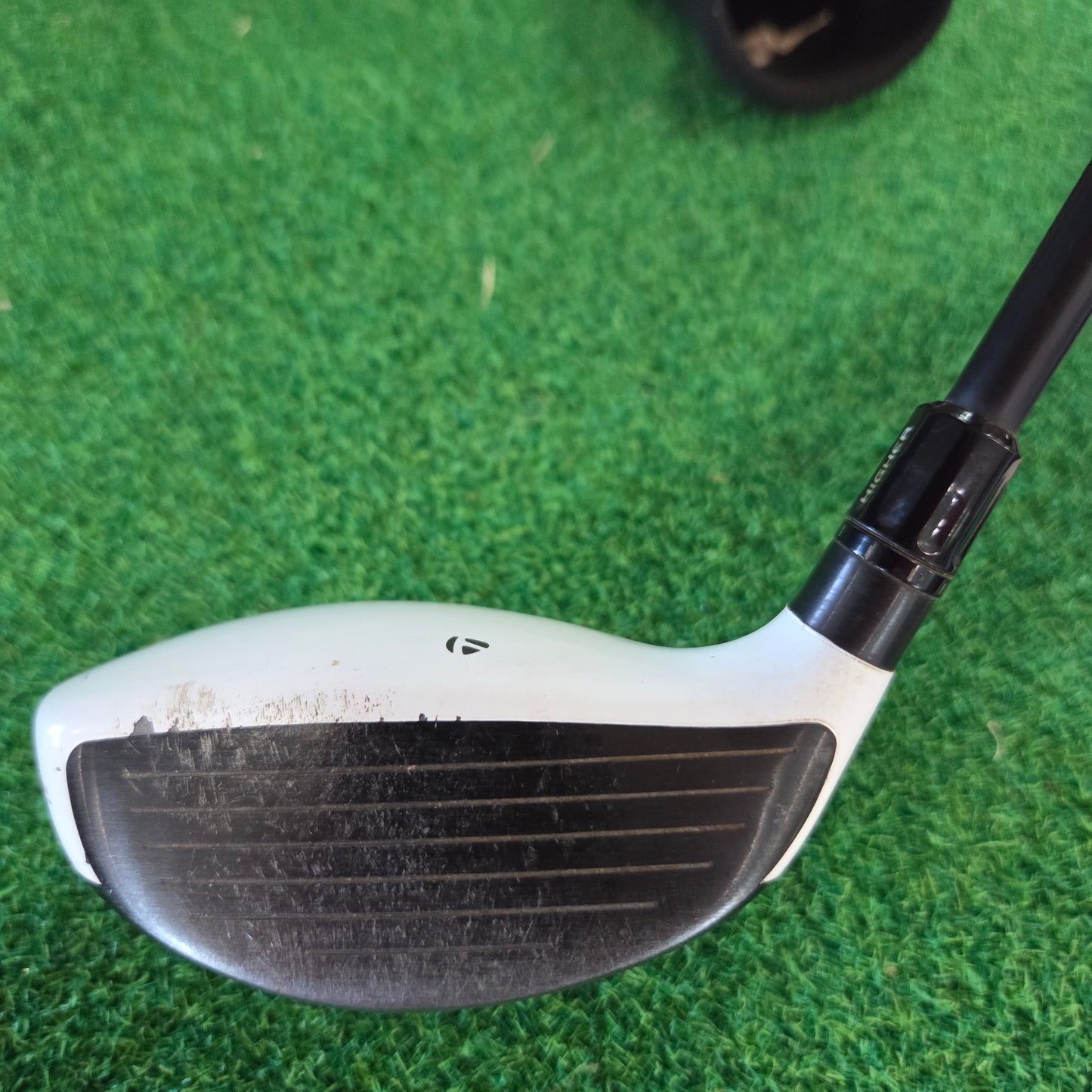 TaylorMade R11 14° 3-Wood (USED) STIFF Graphite