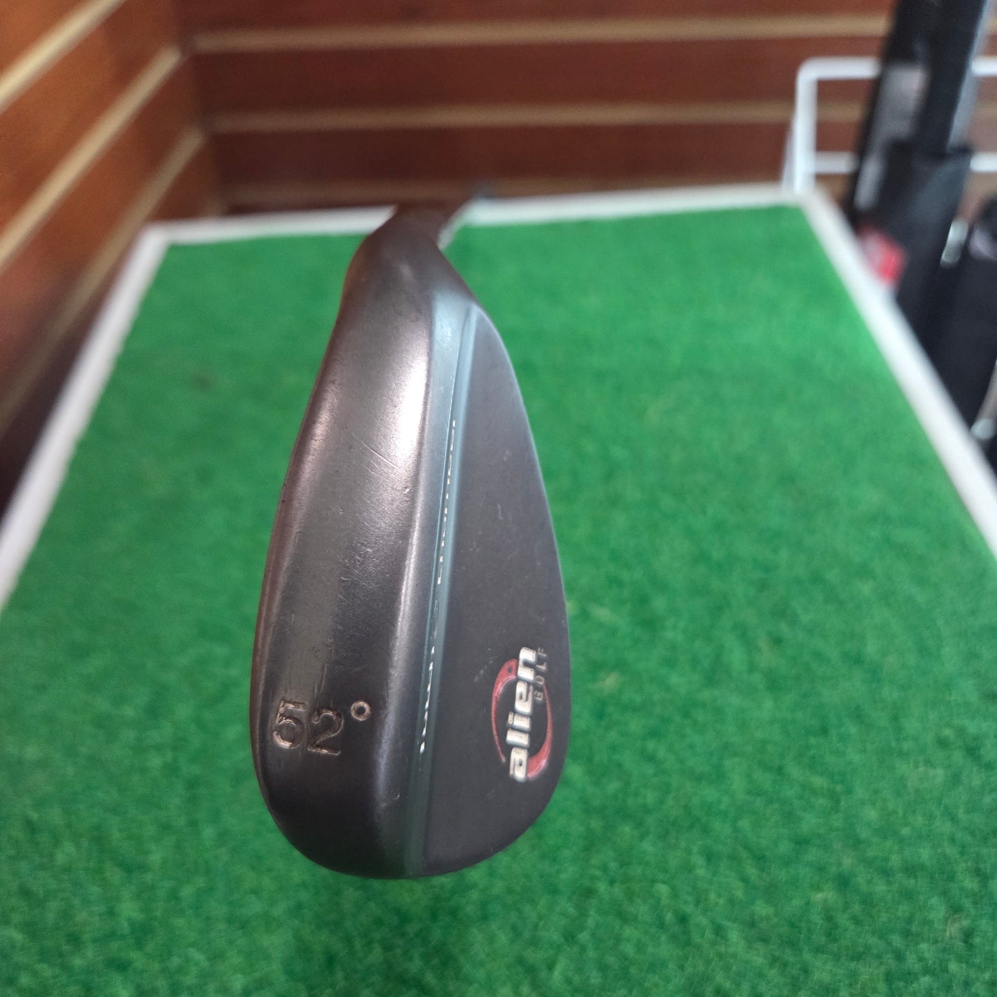 Alien Tutch Chamber 52° Wedge *USED*