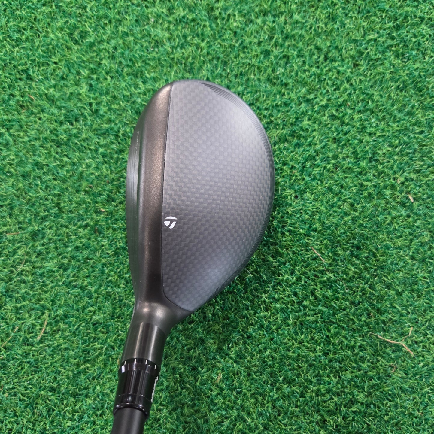 TaylorMade Qi35 Rescue Hybrid 4H 22° REGULAR *Used*