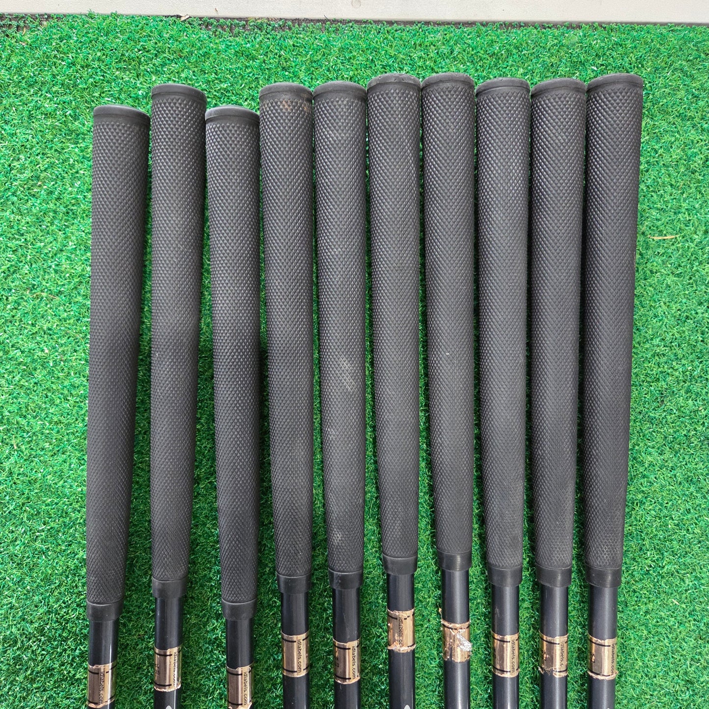 Adams A12 OS Hybrid / Iron FULL SET - REG Graphite