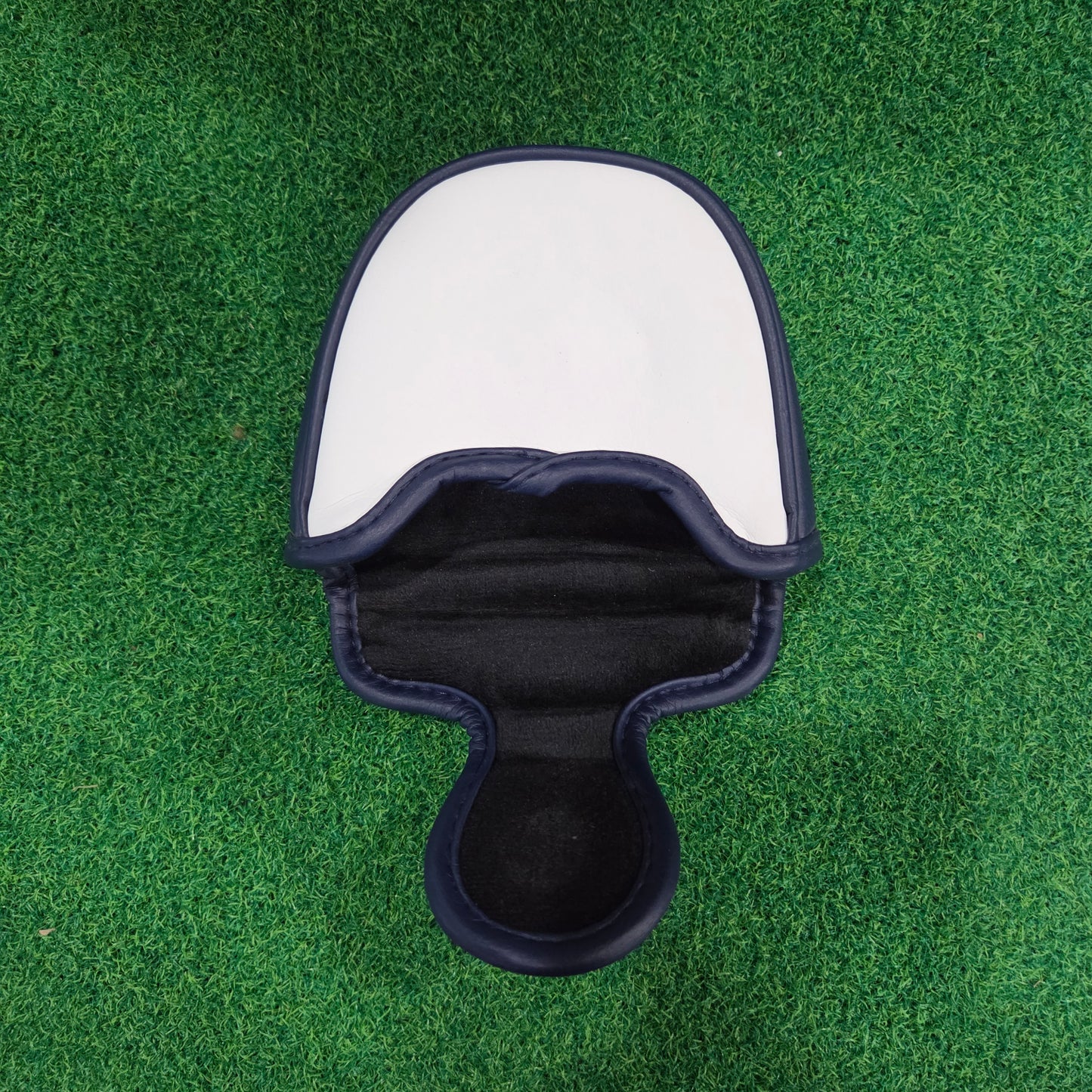 Odyssey Headcover - Ai ONE Mallet - Heel Shaft (NEW)