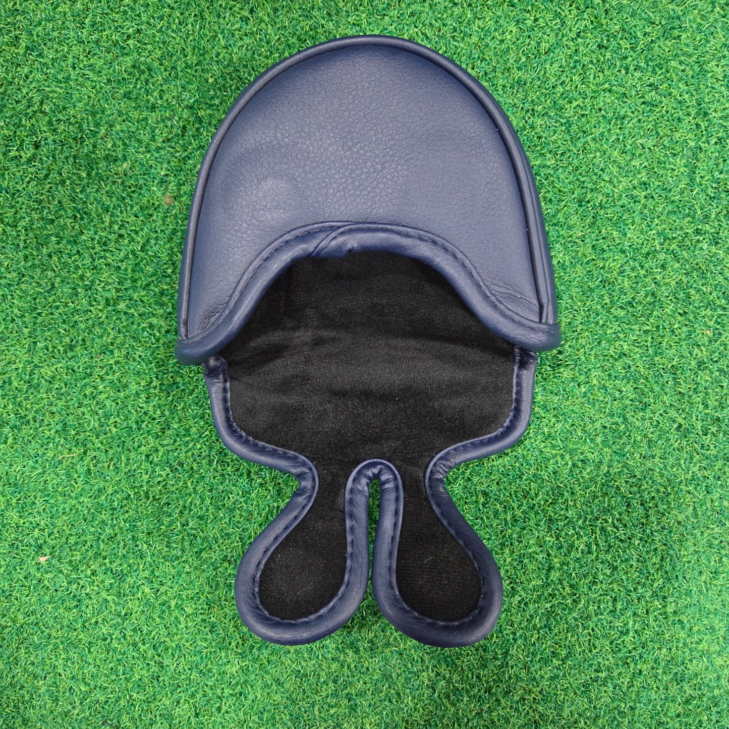 Odyssey Headcover - Ai ONE Cruiser Mallet - CENTER Shaft (NEW)