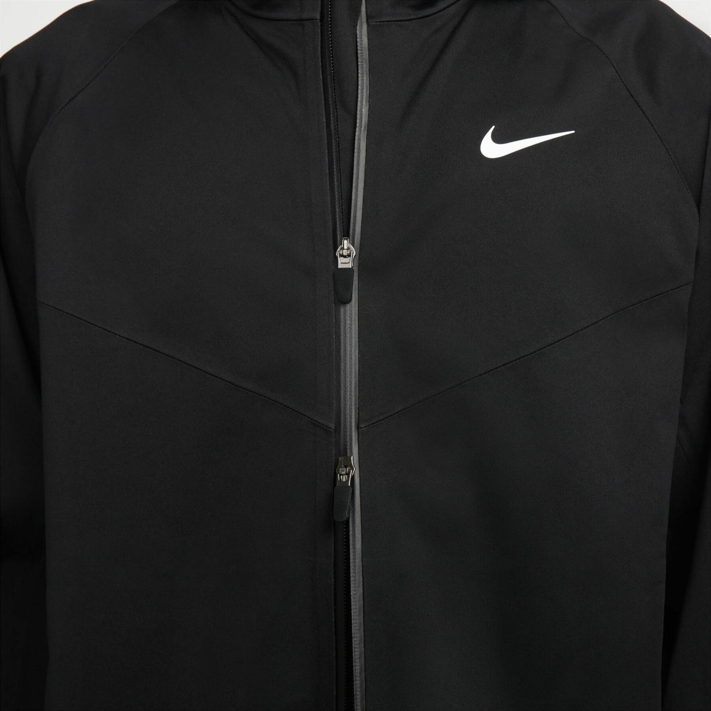 Nike: StormFit ADV Jacket