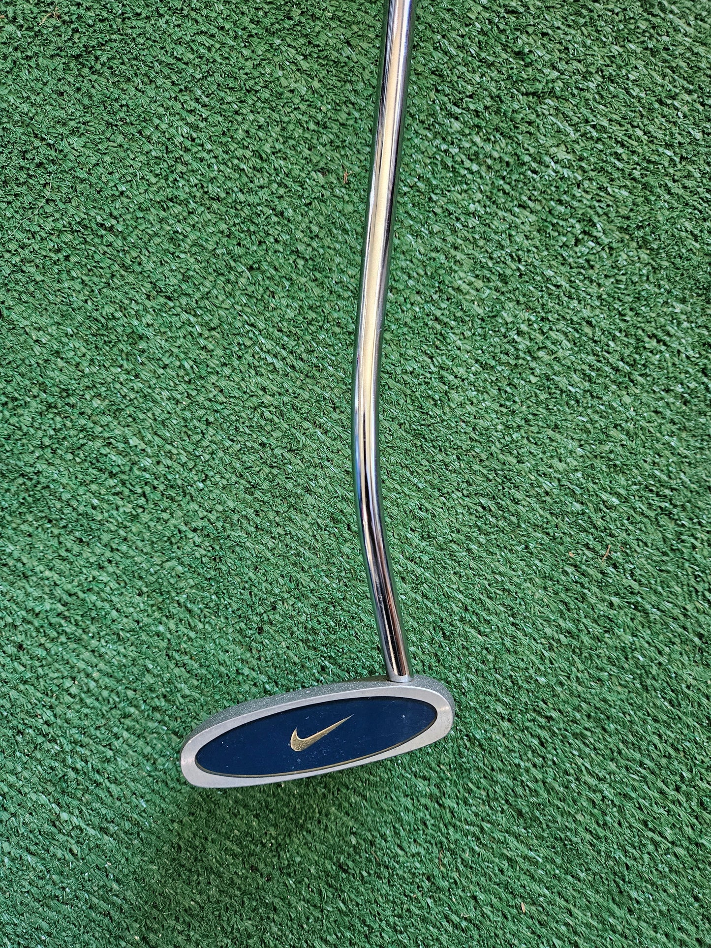 Nike: Junior Mallet Putter - 26.5" **USED**