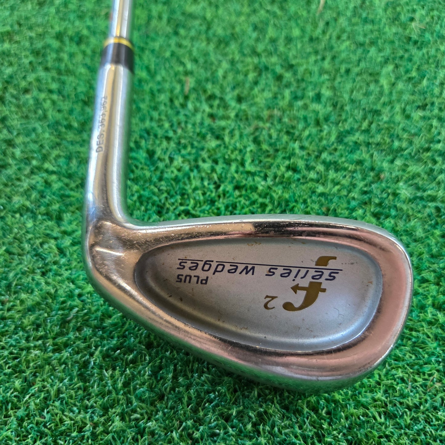 F2 Face Forward Plus 52° Wedge - REG Steel