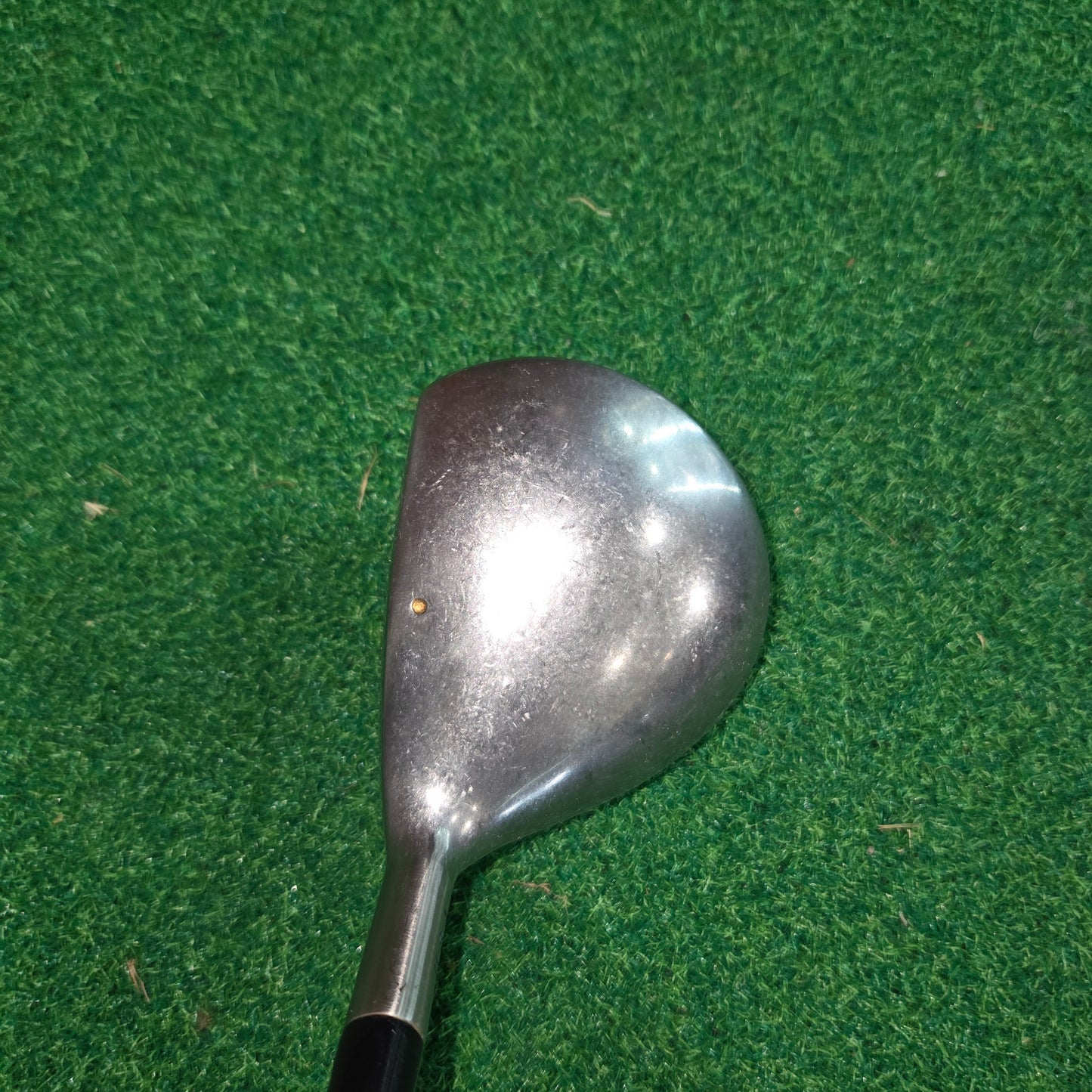 Midsize 10.5° Driver IS 2000 (USED) Graphite