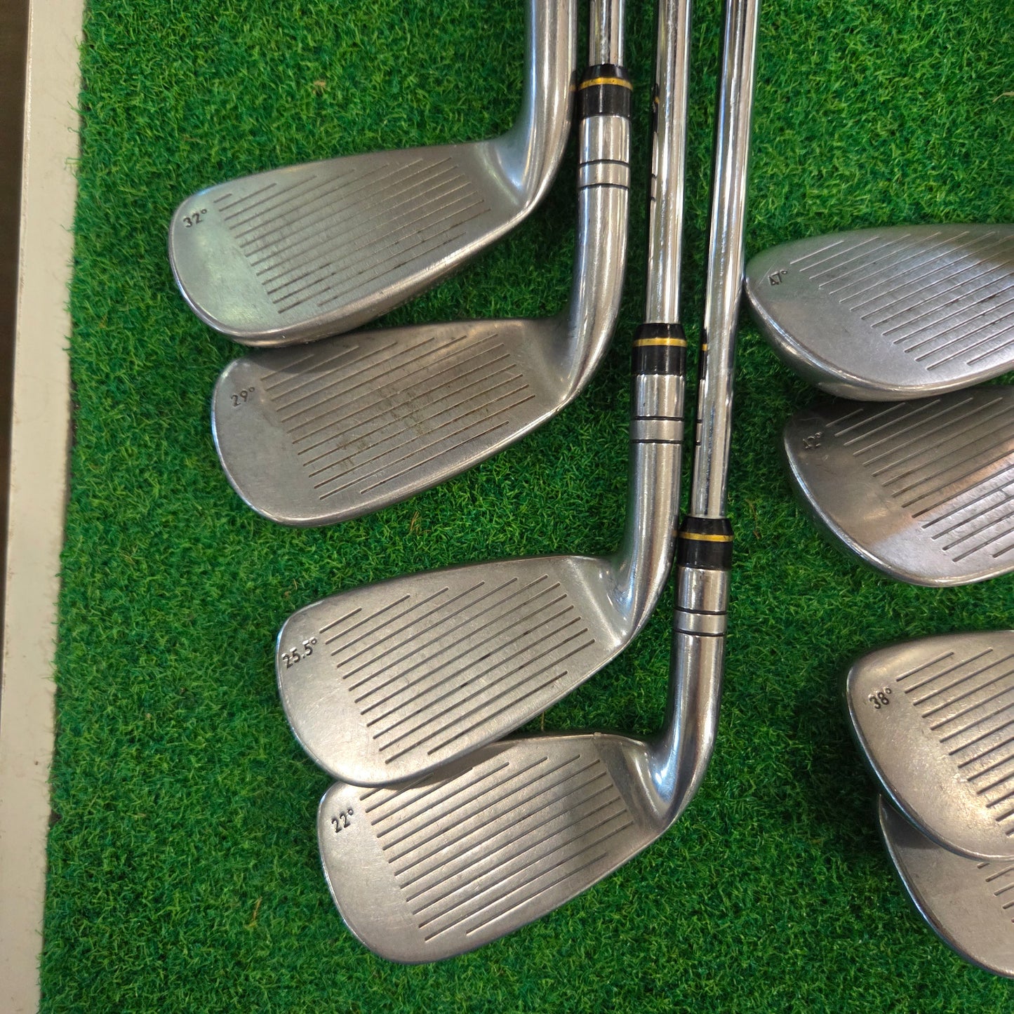 Golfsmith TGI 560 Iron Set (3-PW) REG Steel *Used*