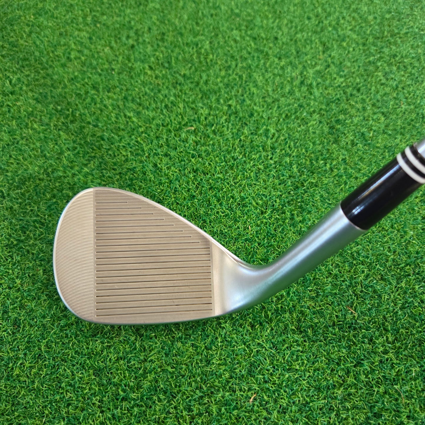 Cleveland CBX4 Zipcore 56° SW Ladies GRAPHITE *Used*