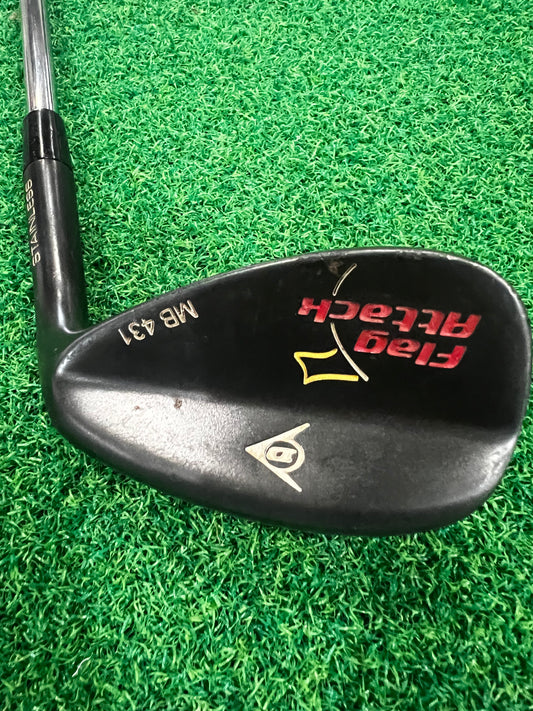 Dunlop Flag Attack MB431 56° Sand Wedge