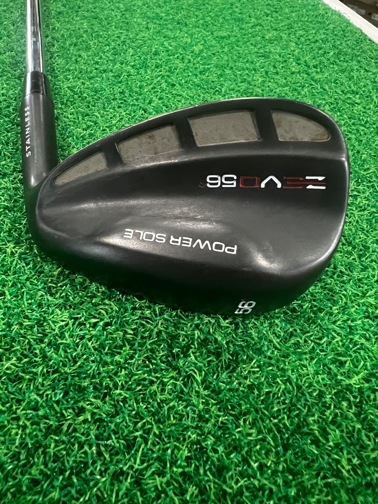 Zevo Power Sole 56° Sand Wedge